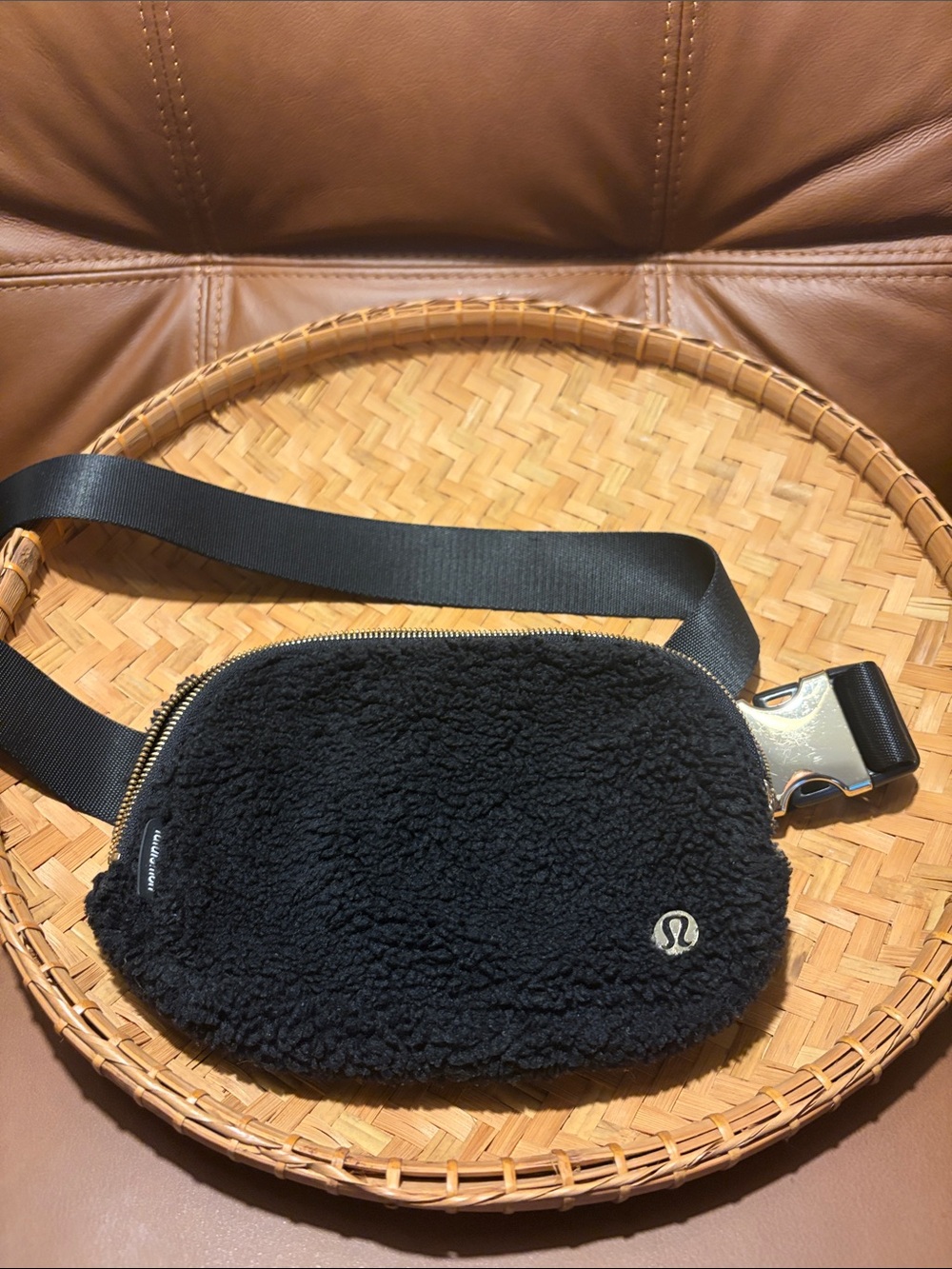 Lululemon Everywhere Belt Bag